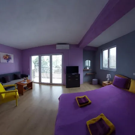 Ps - Peshtani Guest house
